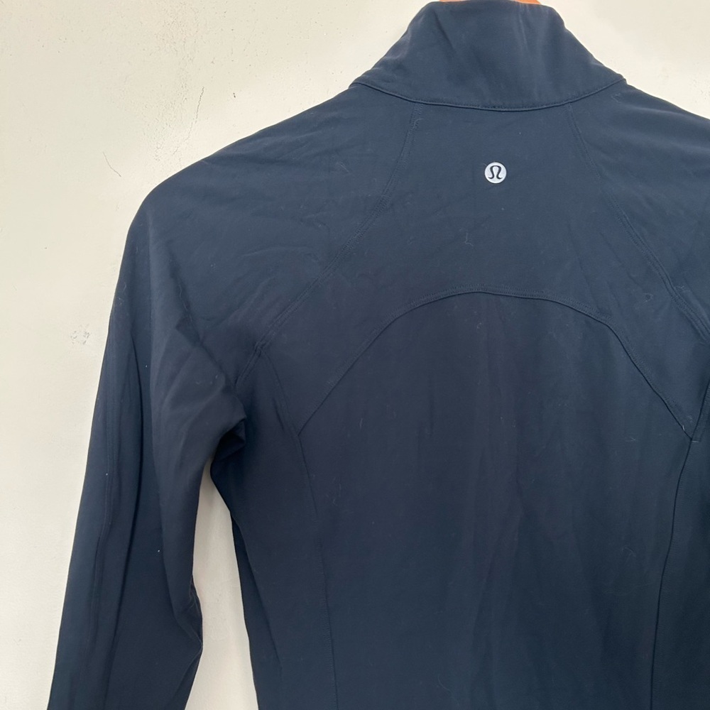 Lululemon Running Jacket Half Zip Ruffle Zipper - Picture 3 of 5